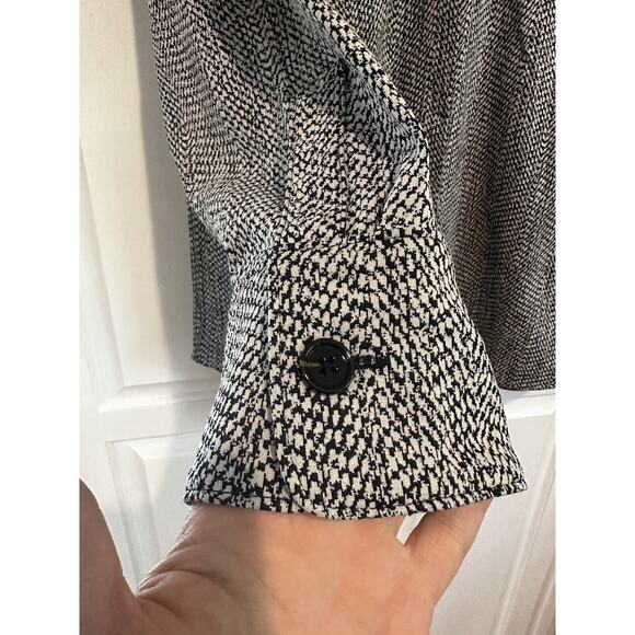 Athleta Shirt Jacket Women’s Size Medium Textured Button Up Braiden Black White - Picture 2 of 11